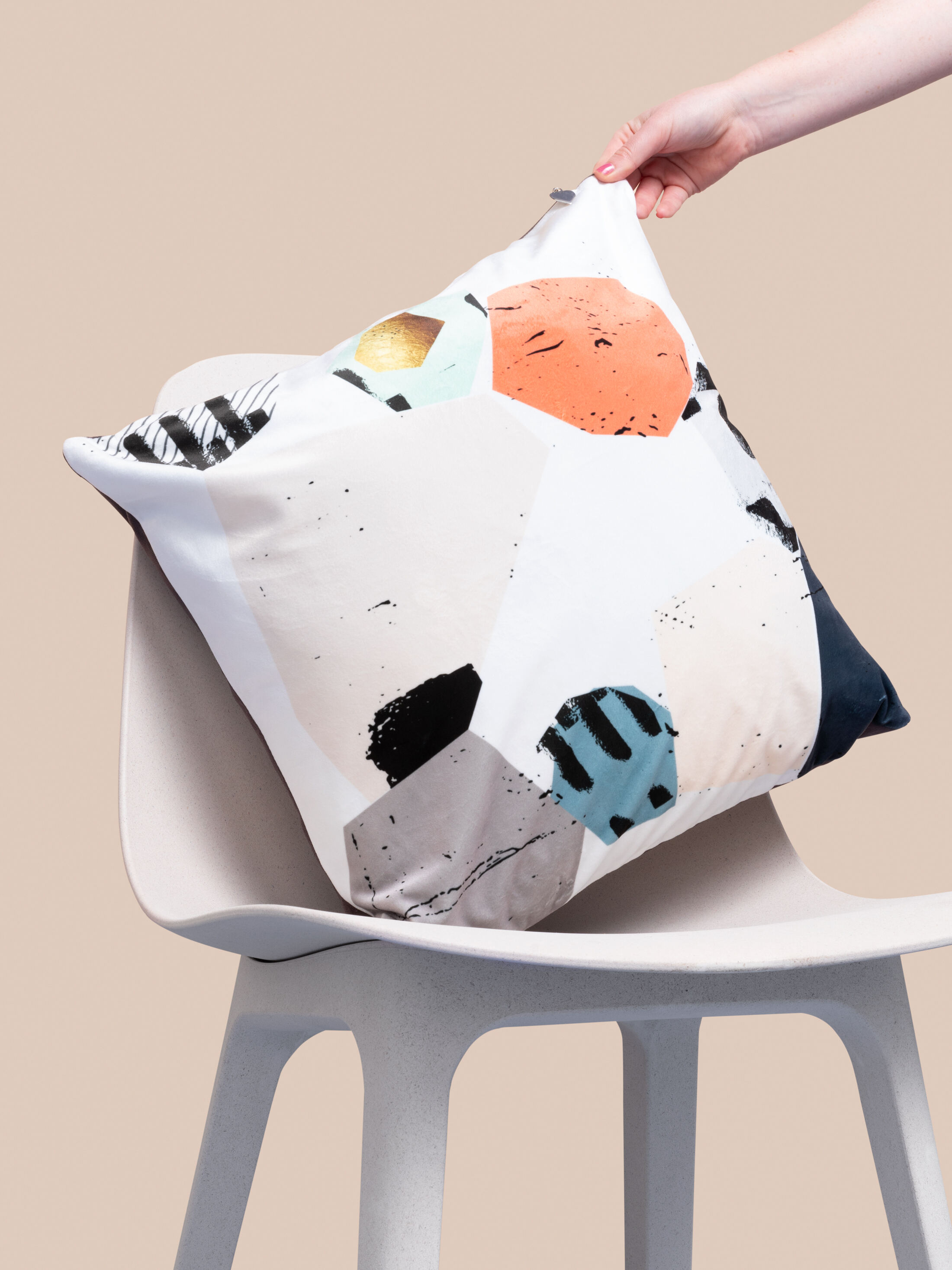 Enhance Your Ecommerce Store with Stunning Product Images – Discover the Power of SEO Optimized Ecommerce Product Imagery for Unprecedented Online Sales Growth