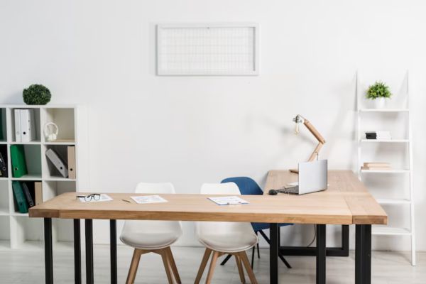 Office Desks & Workstations